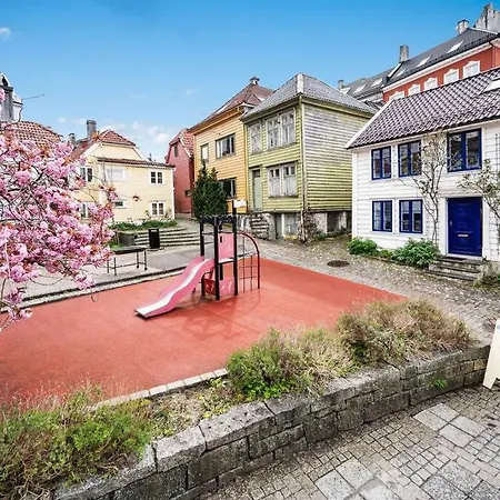 Dinbnb Homes I 4-bedroom Historical House In Romantic Surroundings *