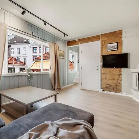 Holiday home Dinbnb Homes I 4-bedroom Historical House In Romantic Surroundings Bergen